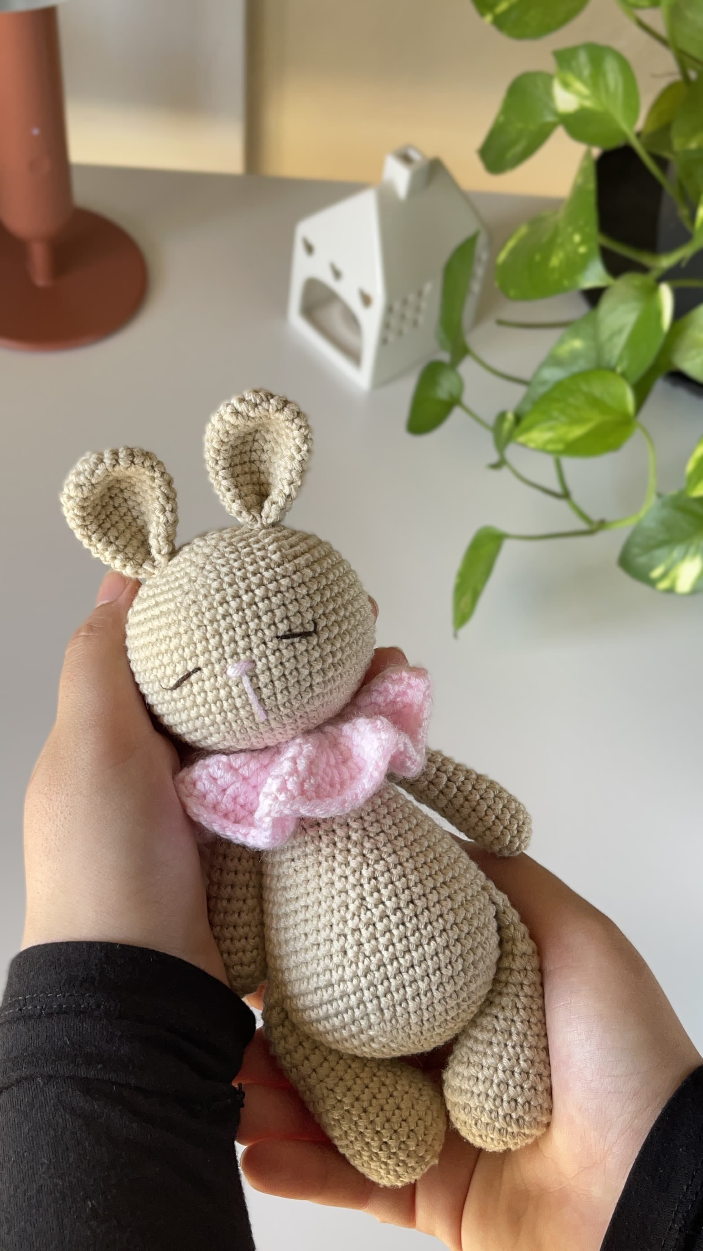 Loopli | Sleepy Bunny