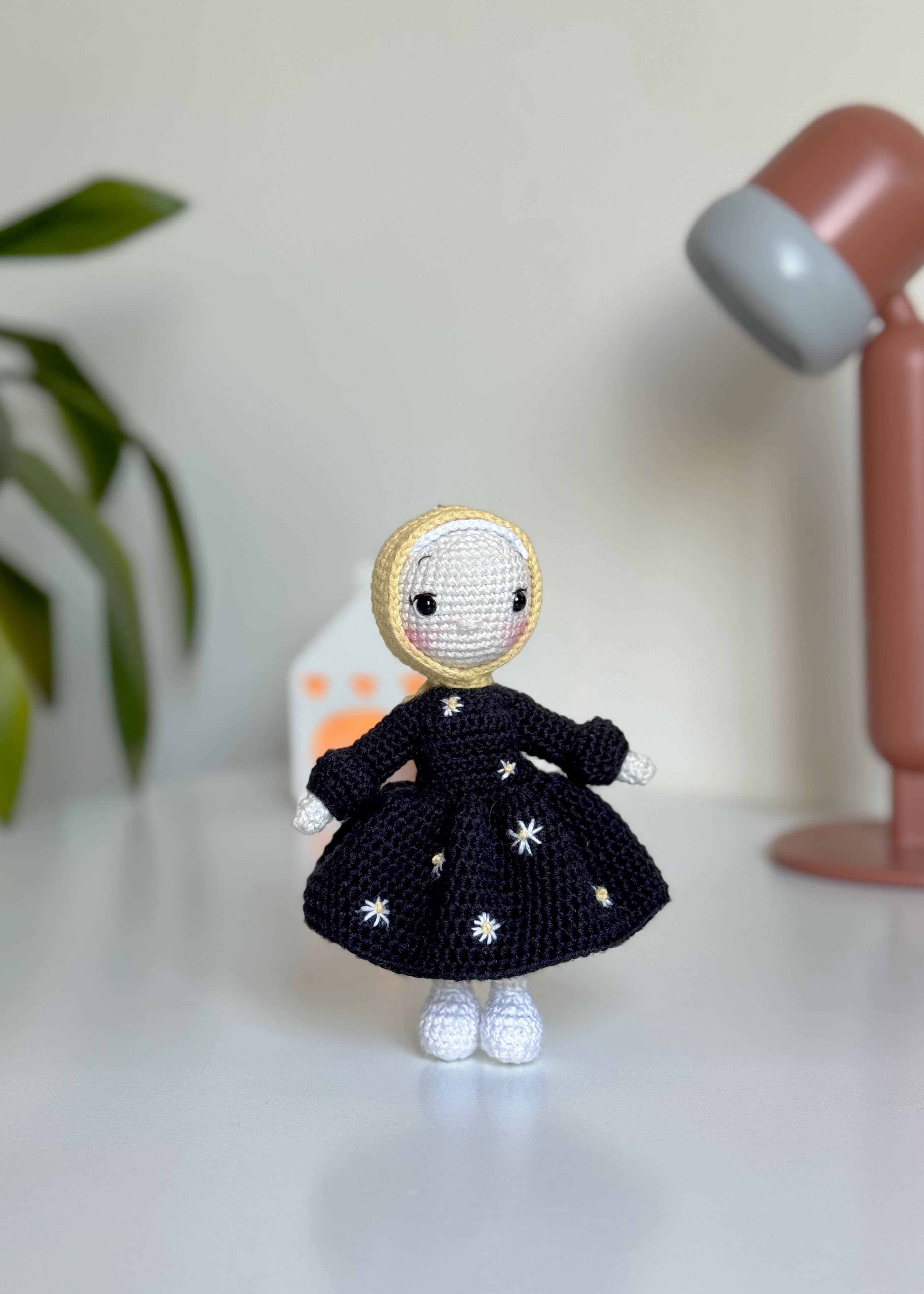 Loopli | Star Doll