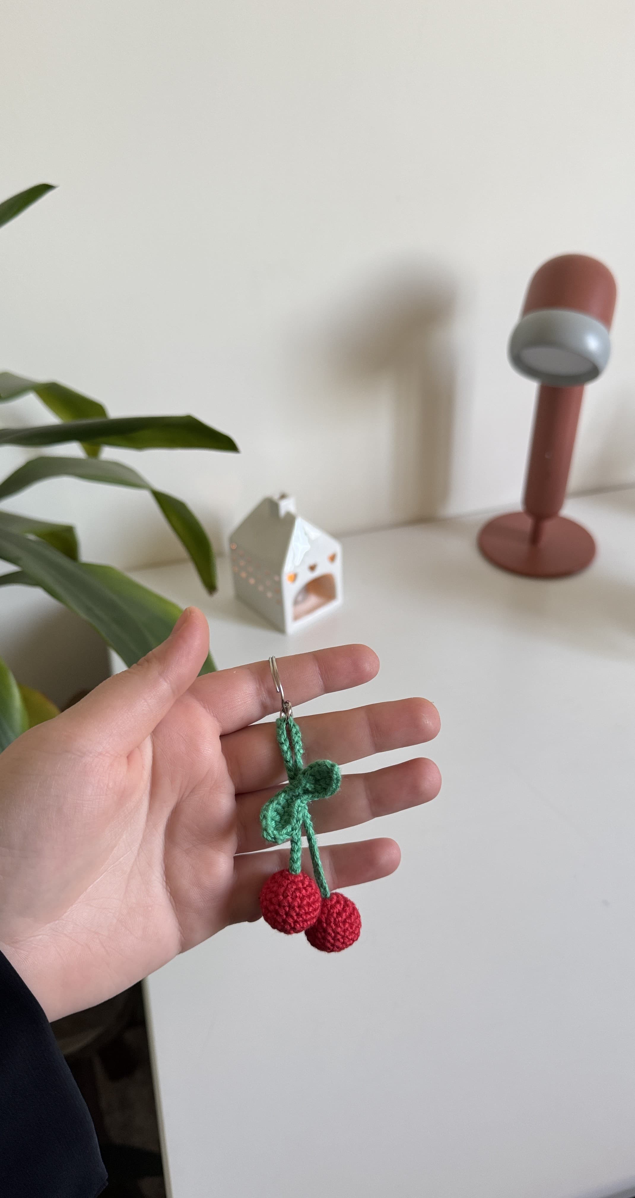 Loopli | Cherry Keychain