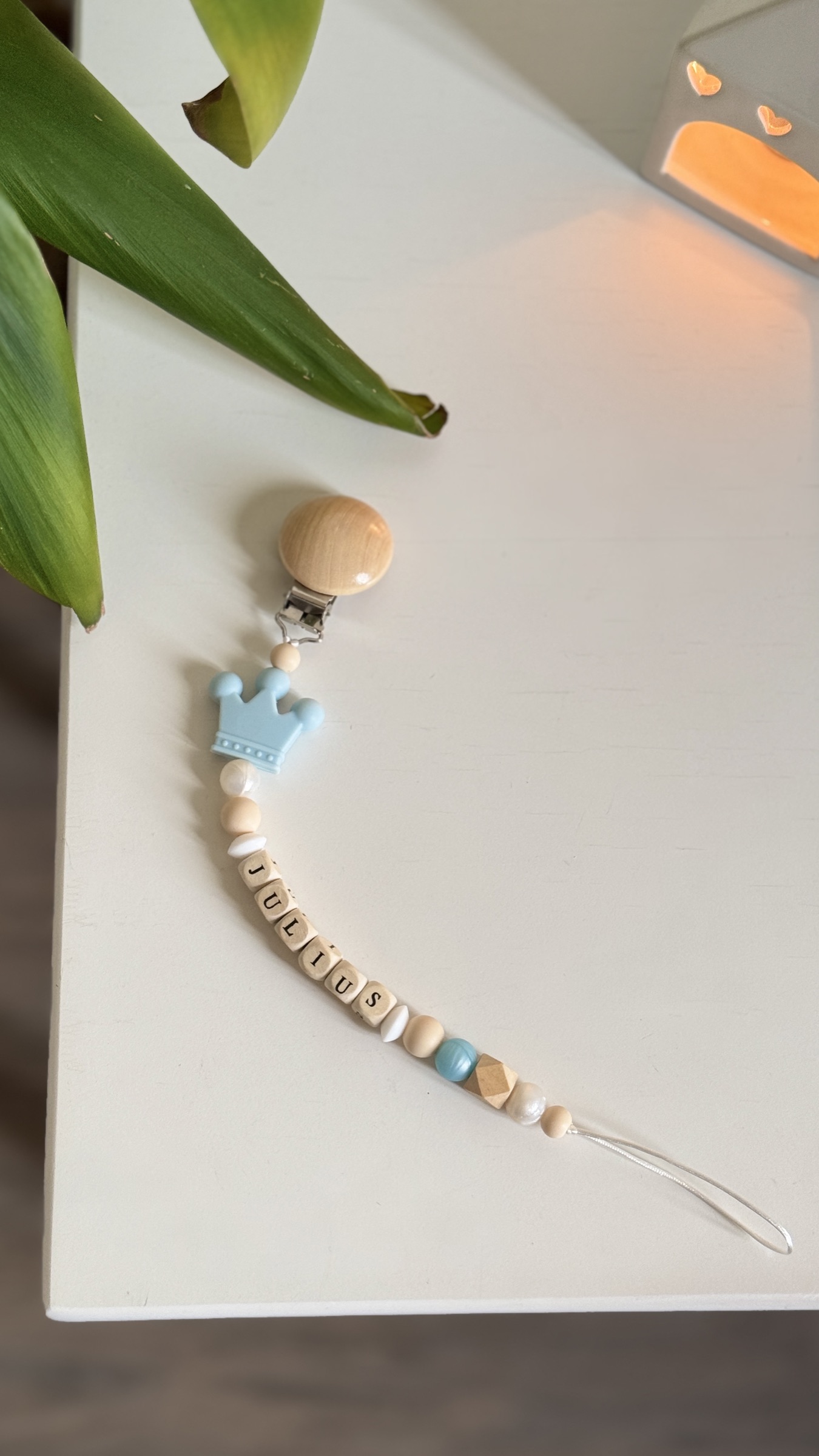 Loopli | Blue Crown Pacifier Chain