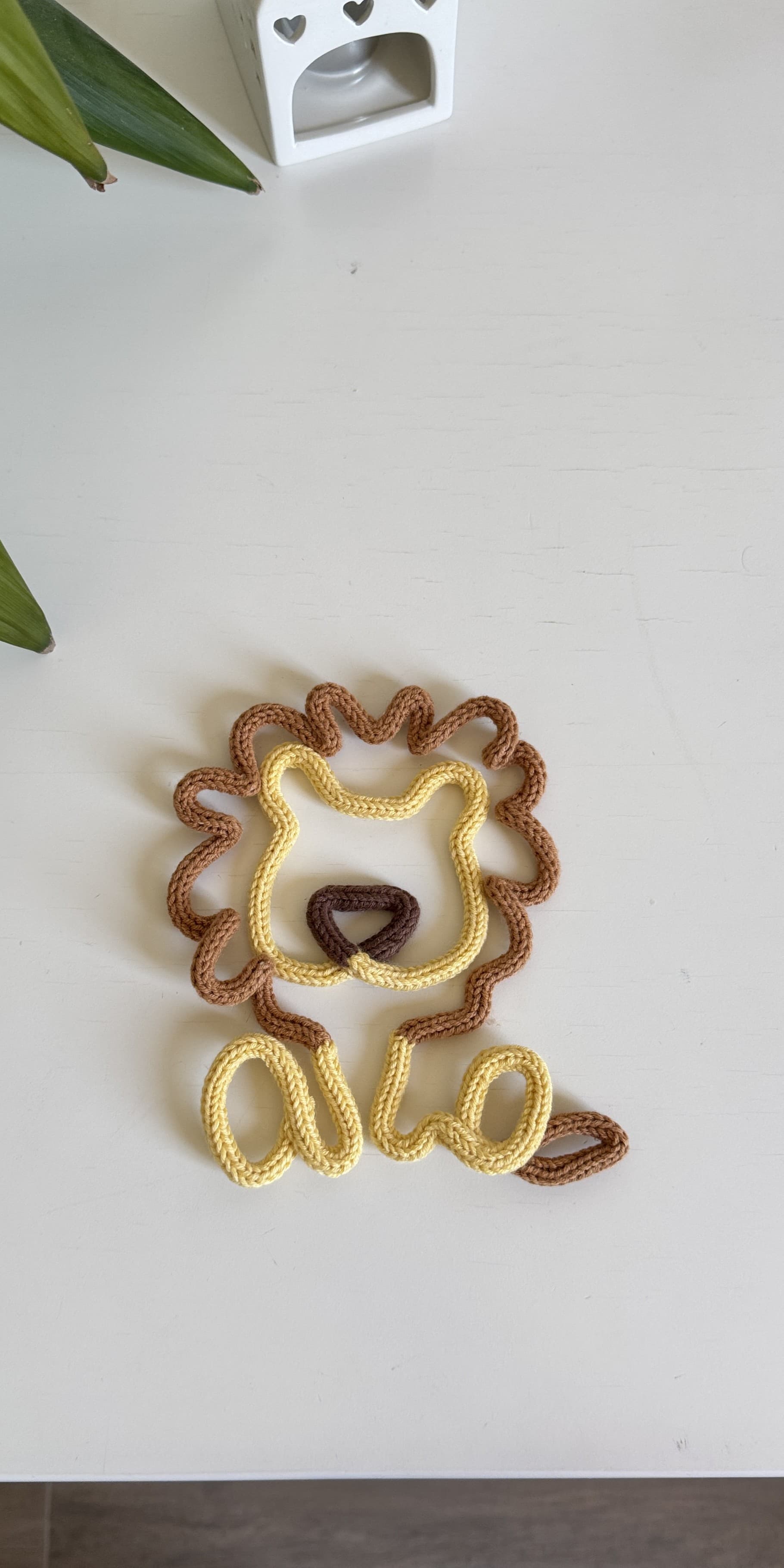 Loopli | Lion Decor
