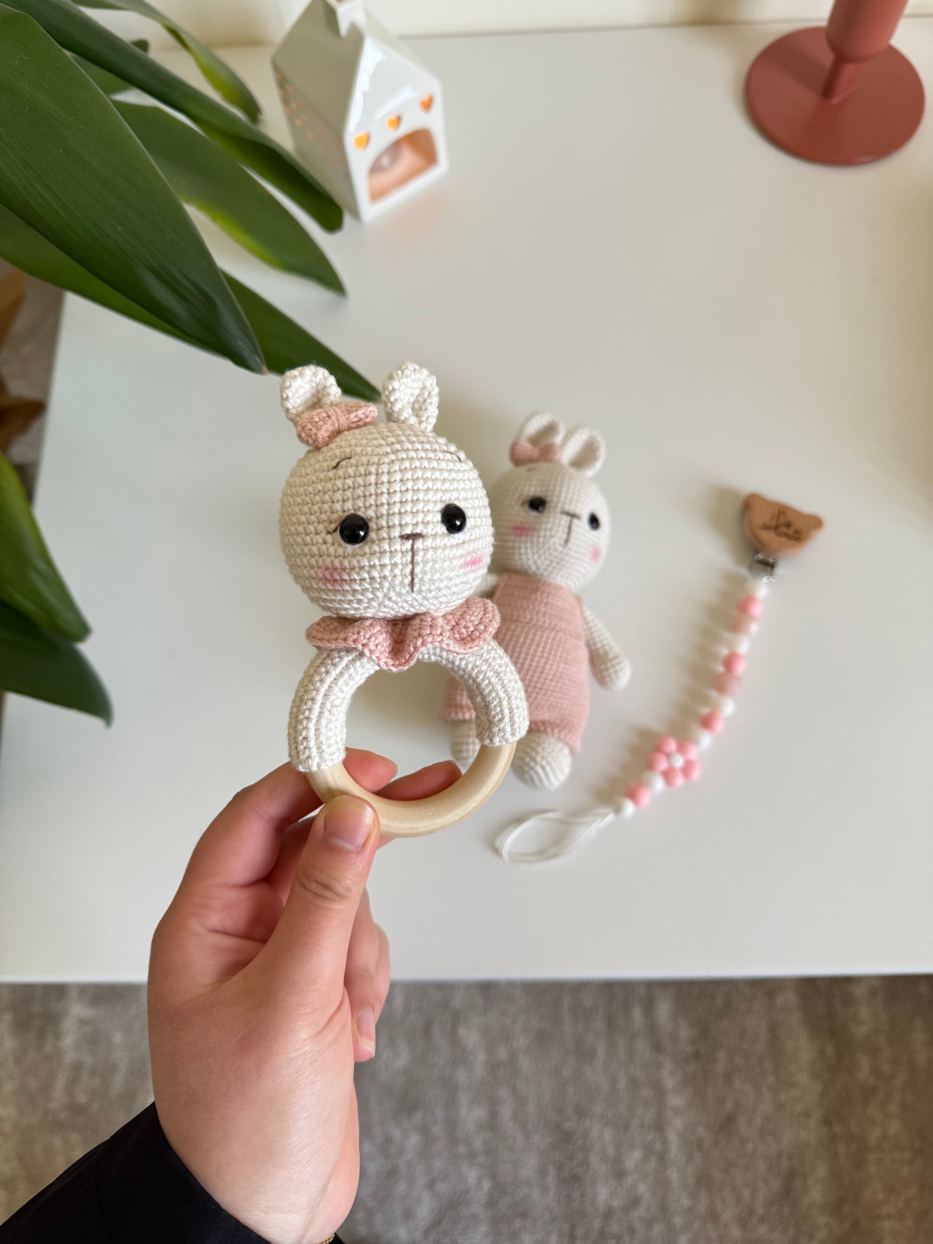 Loopli | Bunny Rattle