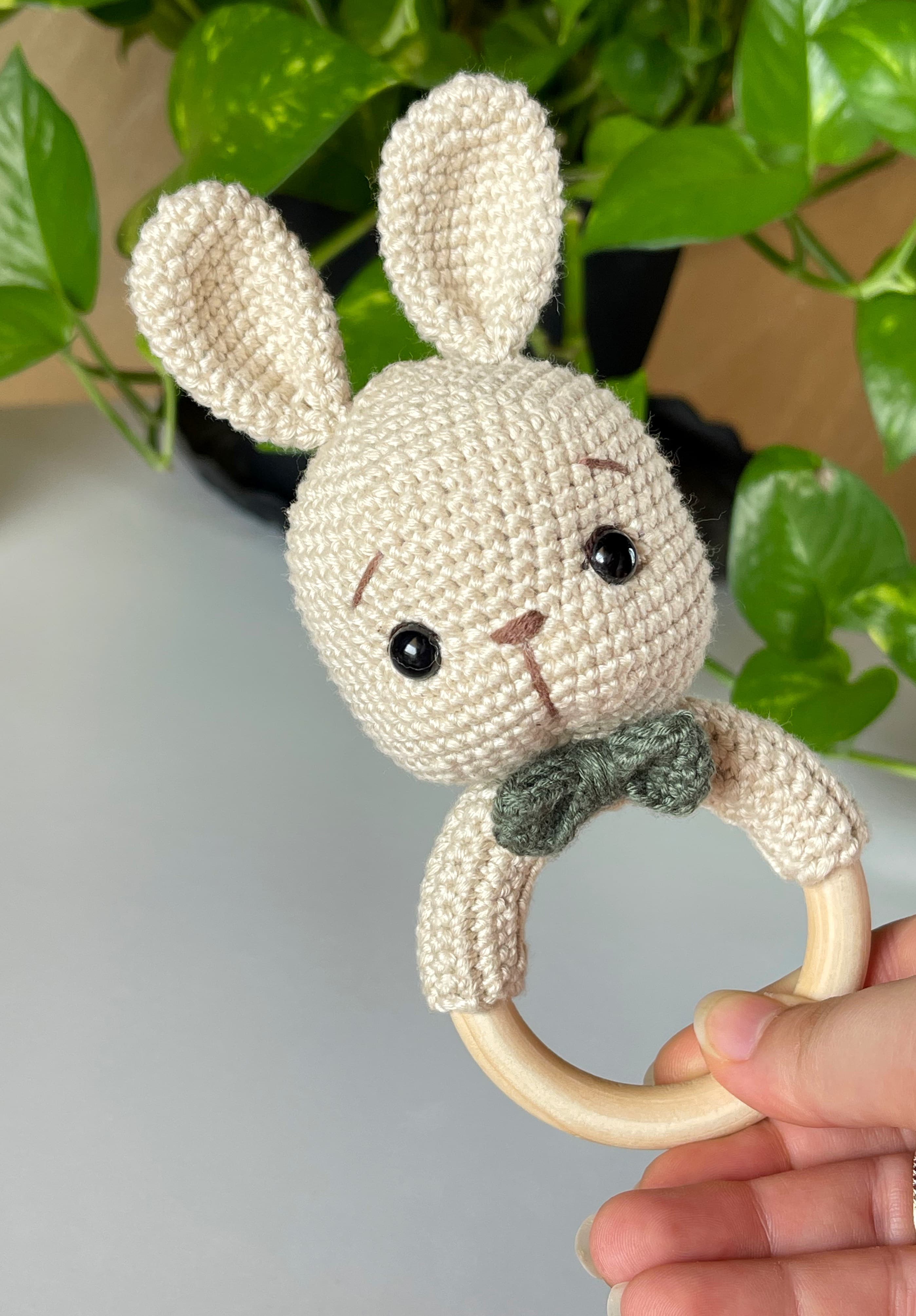 Loopli | Bunny Rattle — Bow Tie